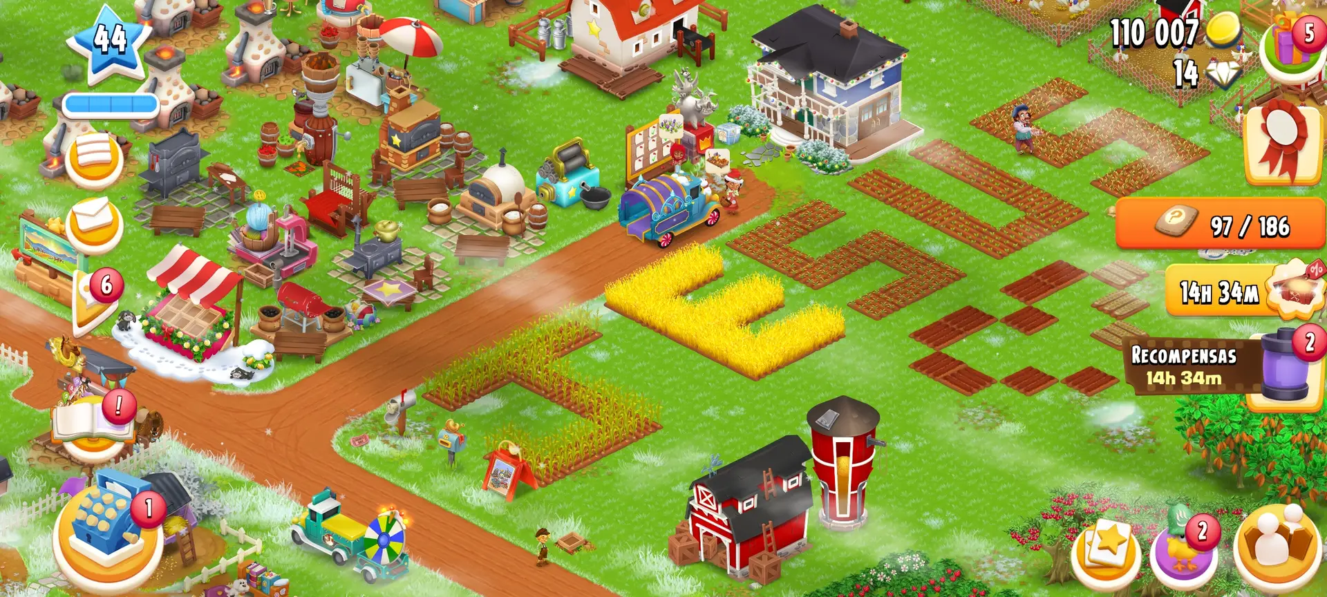 "Captura de tela colorida de um jogo de simulação de fazenda, mostrando uma fazenda vibrante com campos de trigo que formam as letras 'Hay Day', diversos edifícios de produção, uma casa de fazenda, celeiro, silo, um trem e elementos da interface do usuário como o nível do jogador (44), moedas, diamantes e temporizadores de eventos."